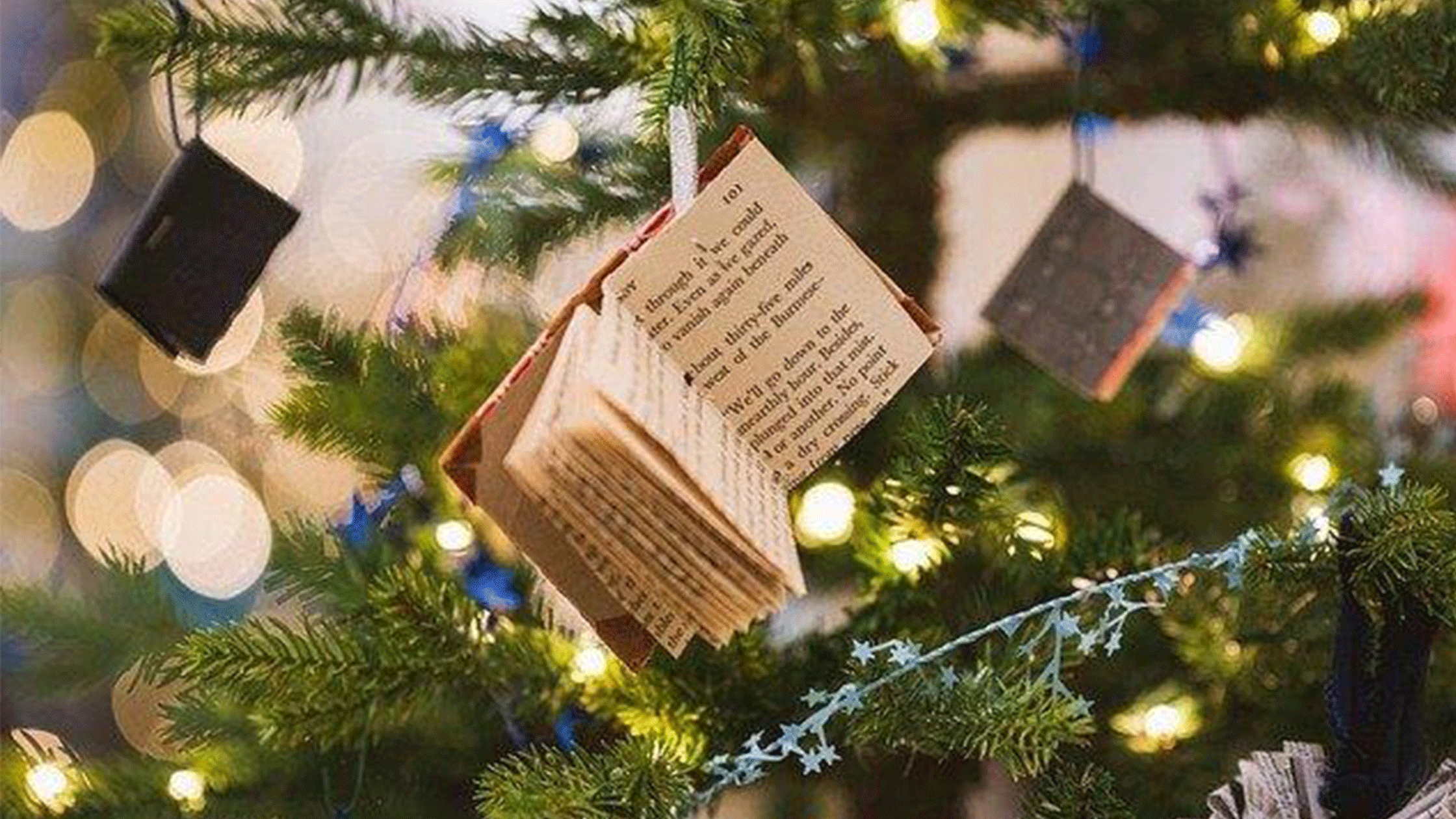 Best Smart LED Christmas Light Ideas to Take Home-YEELIGHT