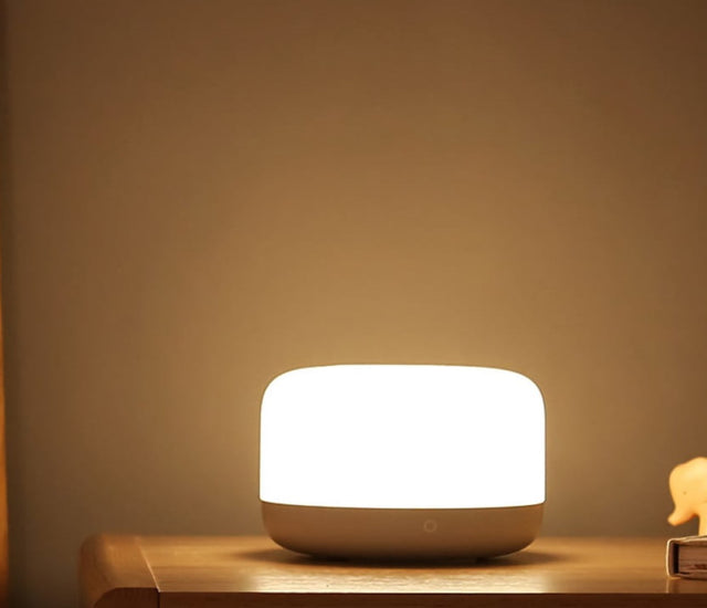 YEELIGHT Bedside Lamp D2 okos éjjeli lámpa (YLCT01YL YEELIGHT Bedside Lamp D2 okos éjjeli lámpa (YLCT01YL